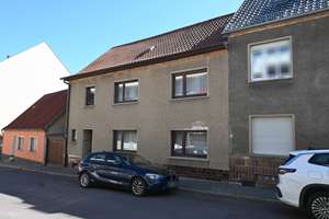 Platz für die ganze Familie – Zweifamilienhaus zentral und ruhig gelegen

 – Die vollständige Adresse der Immobilie erhältst du vom Anbieter., 39288 Burg – Vorschaubild 5