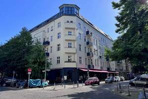 KAPITALANLAGE mitten im KIEZ |  vermietete 2-Zimmer-Altbau-Whg. | 2. OG | West-Balkon – Die vollständige Adresse der Immobilie erhältst du vom Anbieter., 10245 Friedrichshain, Berlin – Vorschaubild 2