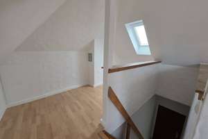 Solingen-Gräfrath: Gut aufgeteilte 2-3 Zimmer - ca. 91 m² Maisonette-Wohnung, sucht neue Mieter! – Die vollständige Adresse der Immobilie erhältst du vom Anbieter., 42653 Gräfrath, Solingen – Vorschaubild 10