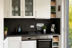 Moderne, helle 2 Zimmer Wohnung in Gilching mit Terrasse und Garten  – Die vollständige Adresse der Immobilie erhältst du vom Anbieter., 82205 Gilching – Vorschaubild 2
