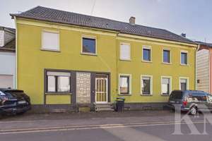 Großzügige Doppelhaushälfte mit ca. 311 m² Wohnfläche und vielseitigem Entwicklungspotenzial – Die vollständige Adresse der Immobilie erhältst du vom Anbieter., 66265 Heusweiler – Vorschaubild 1