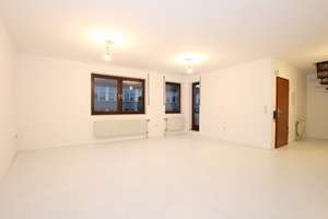 Aussergewöhnliche  Studio-Wohnung mit zwei Balkonen in gepflegtem Wohnhaus – Hoher Weg 12, 47137 Mittelmeiderich, Duisburg – Vorschaubild 9