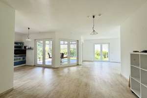 Einfamilienhaus mit Wintergarten, Teich, Carport in Top Zustand in ruhiger Lage – Andromedastraße 18, 99092 Bindersleben, Erfurt – Vorschaubild 2