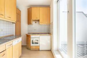 Bezugsfreie Dachgeschosswohnung mit schöner Wohnatmosphäre und TG-Einzelstellplatz – Die vollständige Adresse der Immobilie erhältst du vom Anbieter., 81829 Trudering-Riem (Ortsteil), München – Vorschaubild 12