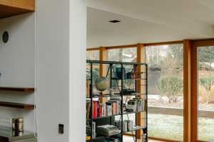 Preisgekrönte Stararchitekten-Villa mit großem Indoorpool  in parkähnlicher Oase – München – Vorschaubild 14