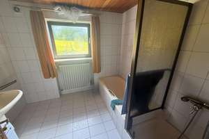 Brandlberg-Idylle trifft urbanen Lifestyle - Stilvolles Zweifamilienhaus mit großzügigem Wohnkomf... – Die vollständige Adresse der Immobilie erhältst du vom Anbieter., 93055 Brandlberg-Keilberg, Regensburg – Vorschaubild 4