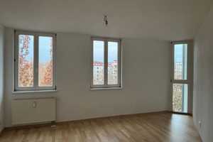 NUR mit WBS 100/140 für 3 Räume - Familienwohnung mit Wannenbad! – Münchehagenstraße 28, 13125 Berlin – Vorschaubild 4
