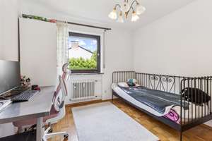 Gut geschnittene Wohnung in attraktiver Lage von Solln als Kapitalanlage oder Selbstbezug – Die vollständige Adresse der Immobilie erhältst du vom Anbieter., 81479 Thalkirchen, München – Vorschaubild 8