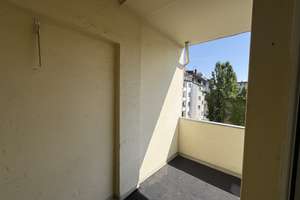 Zentral wohnen mit allem drum und drin: 2 Zimmer, EBK, Parkett und Balkon – Die vollständige Adresse der Immobilie erhältst du vom Anbieter., 40215 Friedrichstadt, Düsseldorf – Vorschaubild 7