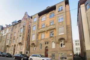 Stilvolle 3,5-Zimmer-DG-Wohnung mit Sauna, Kamin und Stellplatz in zentraler Stuttgarter Lage – Die vollständige Adresse der Immobilie erhältst du vom Anbieter., 70180 Lehen, Stuttgart – Vorschaubild 12
