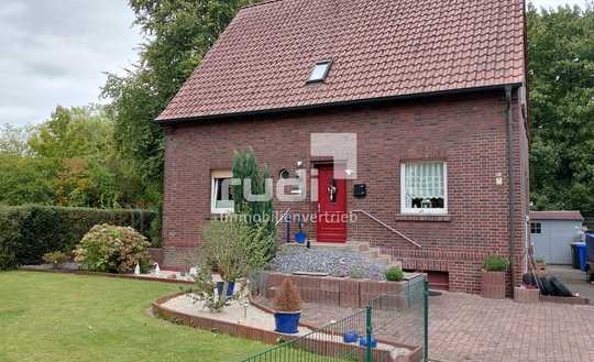 Kapitalanlage: Zweifamilienhaus mit Nießbrauch - Dachboden nutzbar
