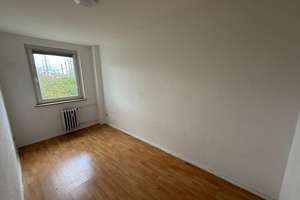Helle 3-Zimmer-Wohnung mit Balkon und Küche | 59 m² | ruhige Lage – Str. der OdF 16, 6237 Spergau – Vorschaubild 3