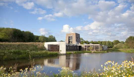 Bild von Beeindruckendes Anwesen mit parkähnlichem Grundstück, Konzertsaal und Atelier in Ostfriesland!