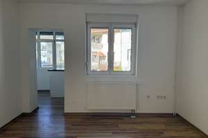 !!! NEUER PREIS !!! Frisch renoviertes 1 Familienhaus mit 5 Zimmer, Küche, 2 x Bad und Balkon – Die vollständige Adresse der Immobilie erhältst du vom Anbieter., 68169 Neckarstadt-West, Mannheim – Vorschaubild 7