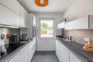 Traumhafter Bungalow in Resse: bereits modernisiert, tolle Aufteilung, Pool und Wellnessbereich – Hannover (Kreis) – Vorschaubild 11