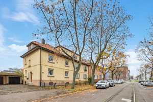 ++Reserviert++ Charmant und flexibel: 2-Familienhaus mit Blick ins Grüne und top Anbindung – Ludwigsburg (Kreis) – Vorschaubild 12
