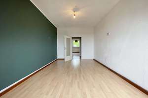 Großzügig geschnittene und leerstehende 3-Zimmer-Dachgeschosswohnung in urbaner Bilker Wohnlage! – Die vollständige Adresse der Immobilie erhältst du vom Anbieter., 40223 Bilk, Düsseldorf – Vorschaubild 4