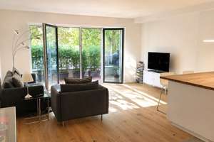 Hochwertige City-Wohnung (Hochparterre)