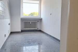 Single-Wohnung, hell + freundlich: 2-Zimmer-Dachgeschosswohnung in Essen – Alte Hauptstraße 17, 45289 Burgaltendorf, Essen – Vorschaubild 6