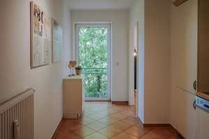 HH-Rahlstedt:  Zwischen Stadt und Ruhepol – 3 Zimmer, zwei Balkone, ganz viel Grün! – Loher Straße 10, 22149 Rahlstedt, Hamburg – Vorschaubild 14