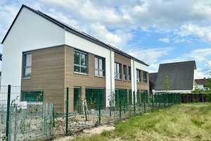 In Kürze bezugsfertig: Stilvolles Reihenendhaus zur Miete! – Cloppenburg (Kreis) – Vorschaubild 2