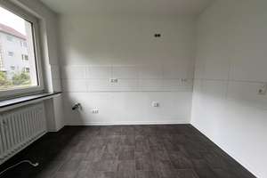 Einziehen und wohlfühlen – 2-Zimmer-Wohnung in Siegen – Hardenbergstr.  9, 57072 Siegen, Siegen – Vorschaubild 3