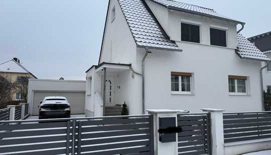 Bild von Freistehendes Einfamilienhaus - VON PRIVAT