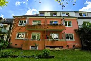 Gepflegtes Fünffamilienhaus in ruhiger Lage – Die vollständige Adresse der Immobilie erhältst du vom Anbieter., 45883 Feldmark, Gelsenkirchen – Vorschaubild 2