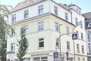Großzügige 2-Zimmer-Wohnung mit Wannenbad im Erdgeschoss – Am Bocklerbaum 21, 45307 Kray, Essen – Vorschaubild 1