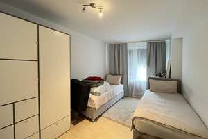 Property thumbnail 12