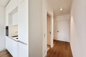 Ab sofort. Wohnung im Repräsentativem Neubauensemble. Concierge, Fitnessraum, Dachterrasse, Stellpl. – Clementine-von-Braunmühl-Weg 0, 81541 Obere Au, München – Vorschaubild 27
