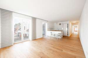 Barrierearme 4 Zimmer-Wohnung mit Traum-Balkon – Die vollständige Adresse der Immobilie erhältst du vom Anbieter., 23552 Innenstadt, Lübeck – Vorschaubild 3
