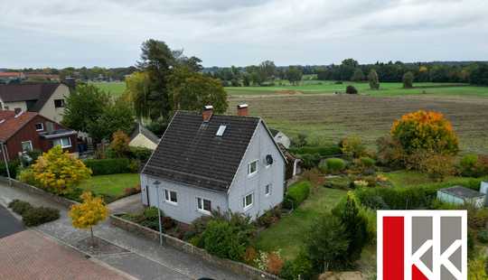 Bild von Zwischen Feld und Freiheit – Einfamilienhaus mit Charme und Entwicklungspotenzial in Brechtorf
