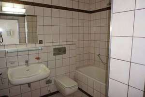 Praktische und gut gelegene ETW mit Balkon und Tiefgaragenstellplatz in Düsseldorf-Angermund – Die vollständige Adresse der Immobilie erhältst du vom Anbieter., 40489 Angermund, Düsseldorf – Vorschaubild 14
