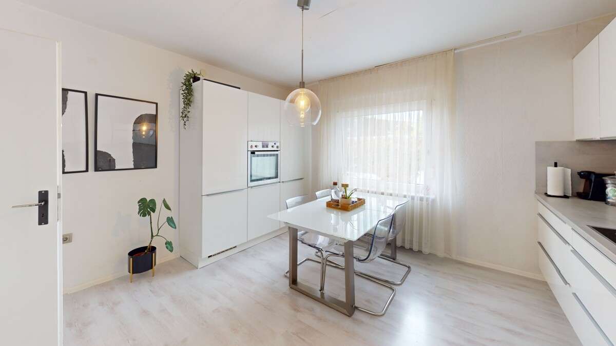 Immobilie in Plettenberg - VR IMMO: Für Macher, Planer und Vermieter – Zweifamilienhaus mit Charakter und Chancen. - Bild 3