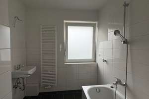 Willkommen im neuen Zuhause – 3-Zimmer mit Komfort & Charme – Heinrich-Lersch-Str. 31, 45327 Katernberg, Essen – Vorschaubild 2