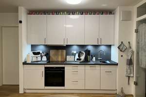 Stilvolle 2-Zimmer-Wohnung mit Balkon in Köln-Ensen – Gilgaustraße 45, 51149 Ensen, Köln – Vorschaubild 3