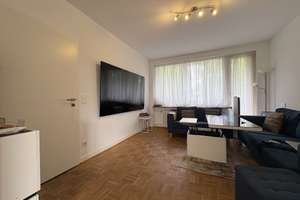 Großzügiges Wohnen auf zwei Ebenen – 6-Zimmer-Maisonettewohnung mit 3 Balkonen in Niederkassel – Die vollständige Adresse der Immobilie erhältst du vom Anbieter., 40547 Niederkassel, Düsseldorf – Vorschaubild 9