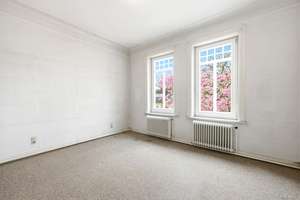 Altbaujuwel zum Selbstgestalten in Nienstedten - Ihr Wohntraum in Elbnähe – Die vollständige Adresse der Immobilie erhältst du vom Anbieter., 22609 Nienstedten, Hamburg – Vorschaubild 13
