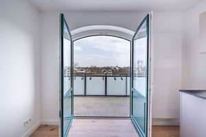 Licht. Lage. Balkon. Saniertes Altbaujuwel, 100 Meter zur Alster. – Die vollständige Adresse der Immobilie erhältst du vom Anbieter., 22087 Hohenfelde, Hamburg – Vorschaubild 4