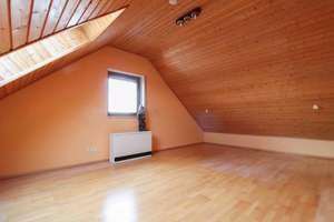 Ihr neues Zuhause: Großzügige DHH in Karlsbad-Langensteinbach mit Garage – Die vollständige Adresse der Immobilie erhältst du vom Anbieter., 76307 Karlsbad – Vorschaubild 17