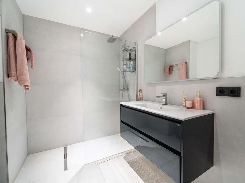 Bad im Kinderzimmer 2