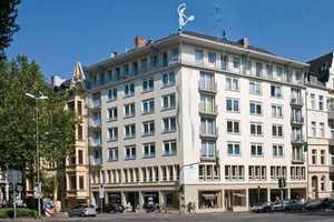 Schicke 2 Zi.-Whg. mit dem gewissen ETWAS in Bahnhofsnähe – Kaiser Friedrich Ring 32, 65185 Wiesbaden – Vorschaubild 1
