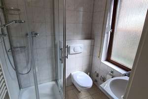 Stilvolle, gepflegte 2-Zimmer-Erdgeschosswohnung mit EBK in Karlsruhe – Cäciliastraße 28, 76133 Beiertheim-Bulach, Karlsruhe – Vorschaubild 7