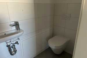 Traum-Maisonettewohnung mit Fußbodenheizung, Einbauküche und 2 Balkonen u.v.m.! – Albert-Schmidt-Straße 10, 6110 Halle (Saale) – Vorschaubild 18
