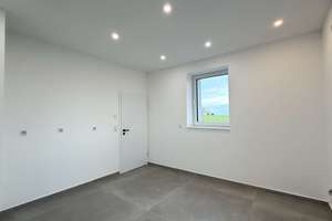 Property thumbnail 16