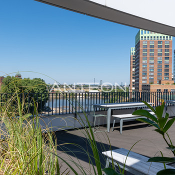 myhive I Terrasse  I Fitnessstudio | Kantine | Kino