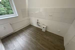2,5 Zimmer-Wohnung mit Balkon und Tageslichtbad mit Wanne – Eutiner Str. 30, 23554 Sankt Lorenz Nord, Lübeck – Vorschaubild 14
