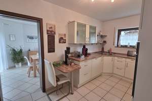 Modernes Einfamilienhaus mit Garten, Terrassen und Garage in schöner Lage von Efringen-Kirchen – Bahnhofstraße 15/2, 79588 Efringen-Kirchen – Vorschaubild 8