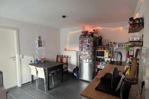 Helle 3-Zimmer-Wohnung in Braunschweiger Innenstadt (WG-geeignet!) – Stobenstraße 13, 38100 Innenstadt, Braunschweig – Vorschaubild 12